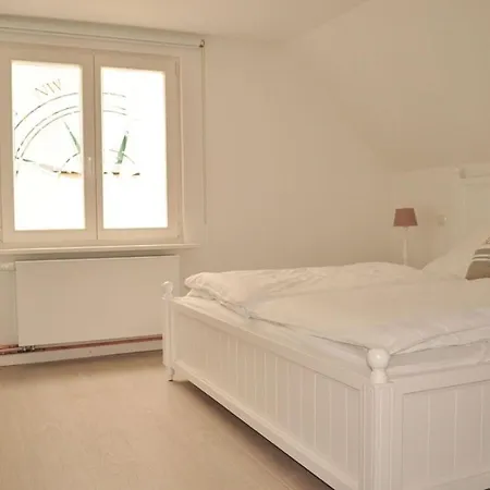 With 3 Bedrooms Σπίτι διακοπών *